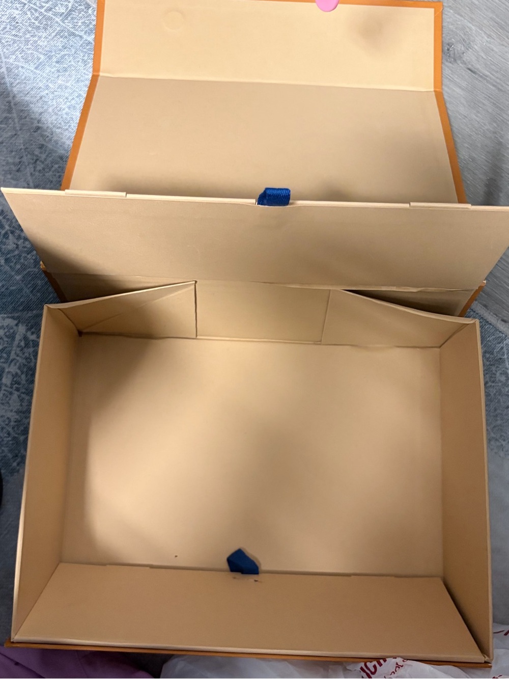 Louis Vuitton Box - Picture 2 of 3